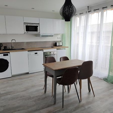 Appartement Climatise Avec Balcon,Wifi, Proche Remparts Авиньон Экстерьер фото