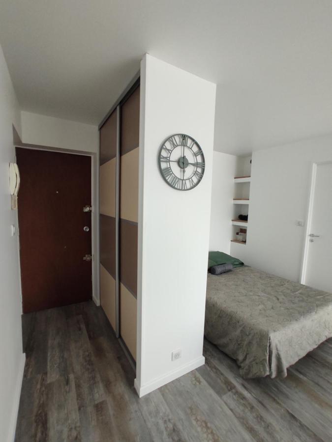 Appartement Climatise Avec Balcon,Wifi, Proche Remparts Авиньон Экстерьер фото